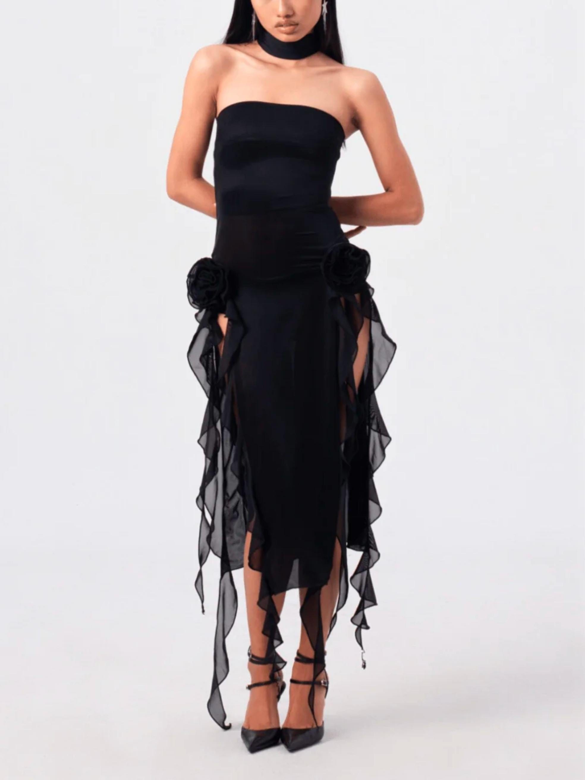 The Thieves Evening Dress in Black