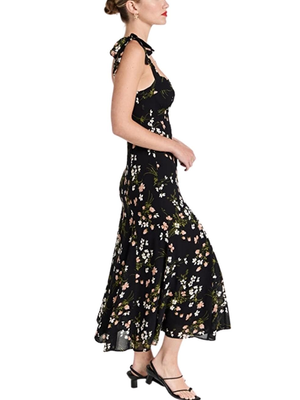 Nadira dress in black
